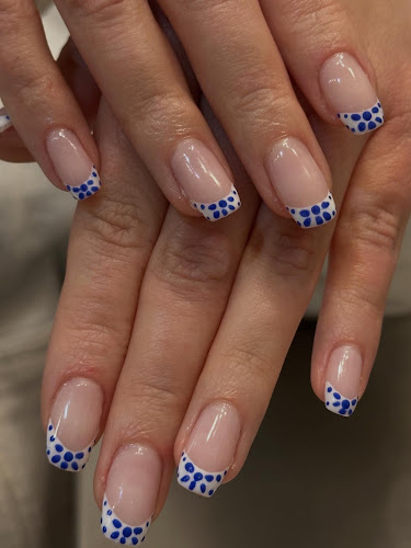 Nail by Ellie, nail salon in La Prairie, Quebec