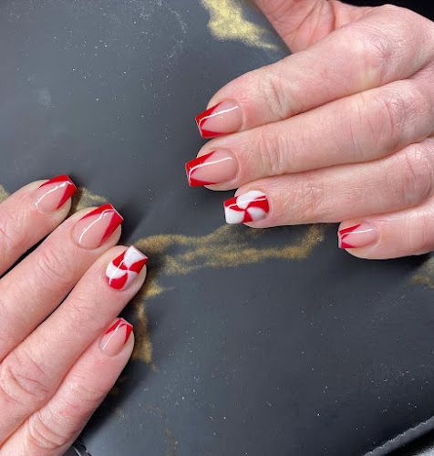 NAILED IT BEAUTY, salon d’ongles à Blainville, au Québec
