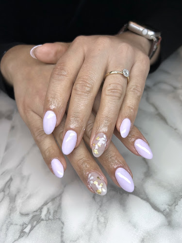 Nails by Maria Lucia