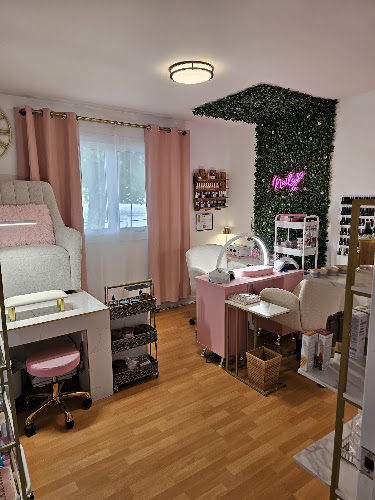 Nailsy | Ongles & Manucure Drummondville