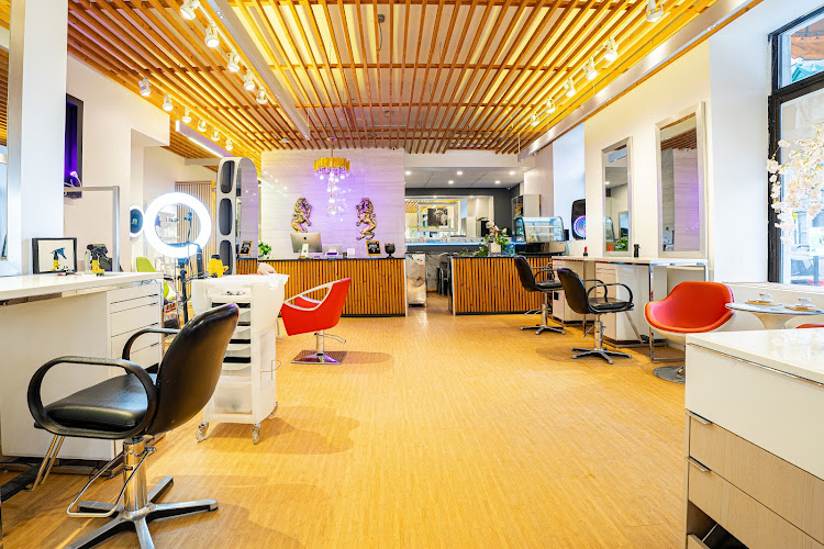 Ofolie Centre Beauté | Hair Salon