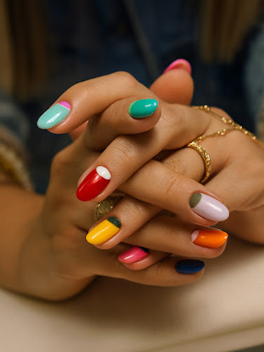 Olena Turkova Nails | Russian Manicure Montreal