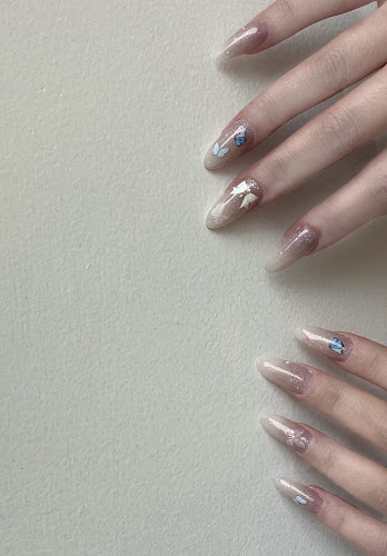 Ongle Z.S nail, salon d’ongles à Montreal, au Québec