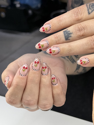 Ongles Alessandra
