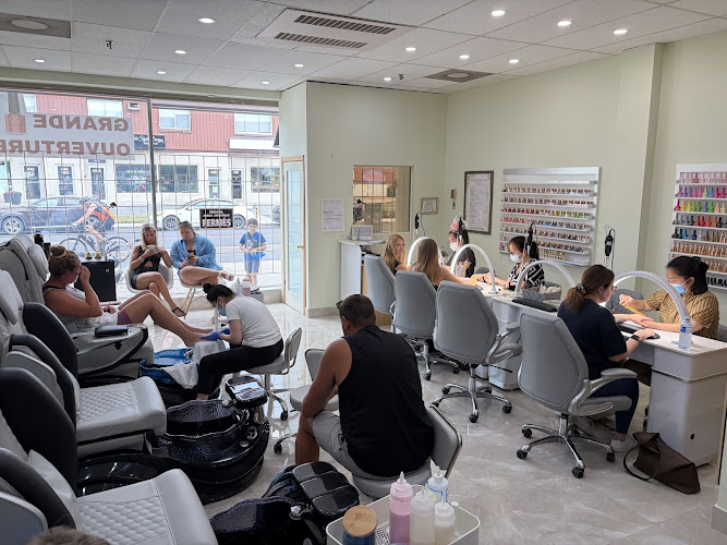 Ongles Délicats, salon d’ongles à Boucherville, au Québec