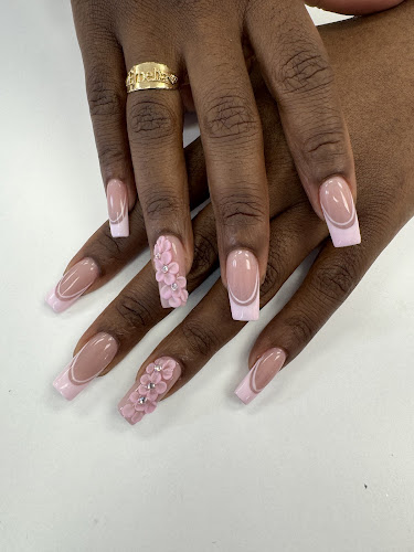 Ongles DMK