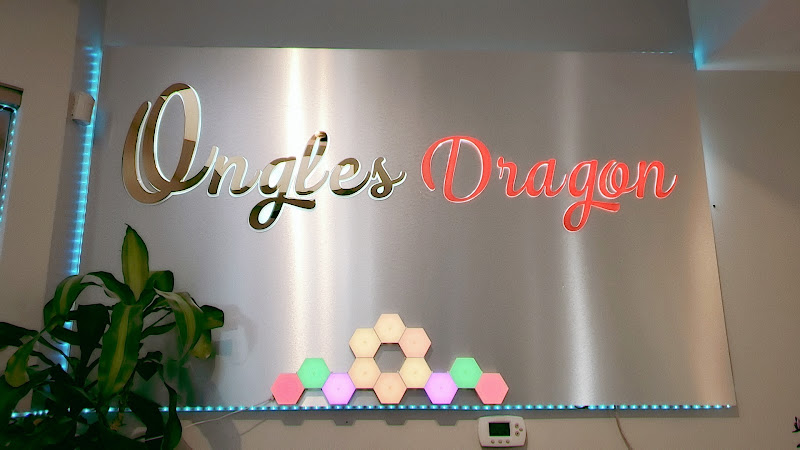 Ongles Dragon, salon d’ongles à Saint-Lambert, au Québec