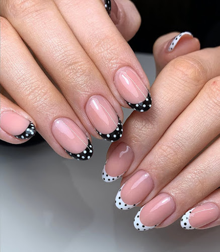 Ongles Evie - Joanie Henley
