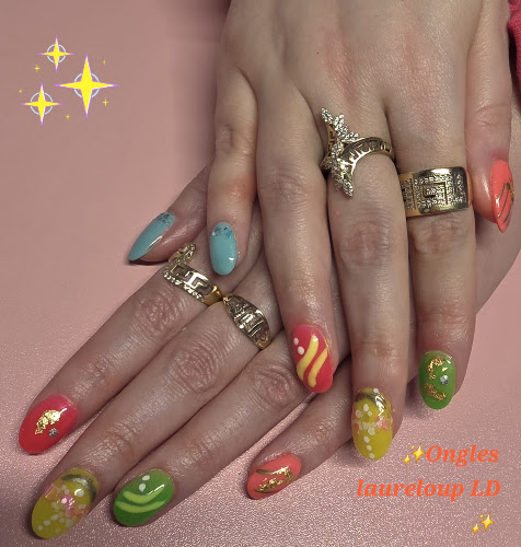 Ongles Laureloup Linda, salon d’ongles à Petit-Saguenay, au Québec