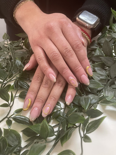 Ongles Lena