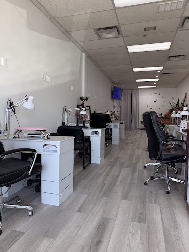 Ongles Sainte-Rose, salon d’ongles à Sainte-Rose, au Québec