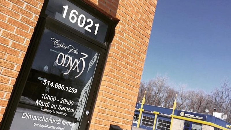 Onyx 3 Salon
