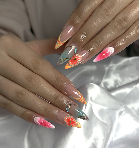 Rose Nails
