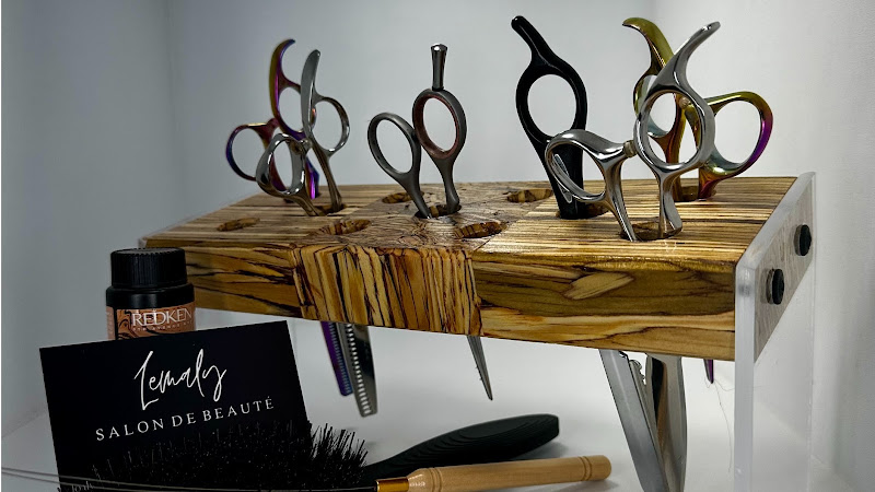 Salon De Beauté Lemaly