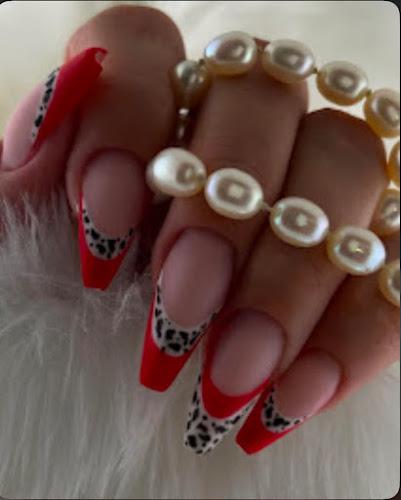 Sois Belle et Plais-toi, salon d’ongles à Verdun, au Québec