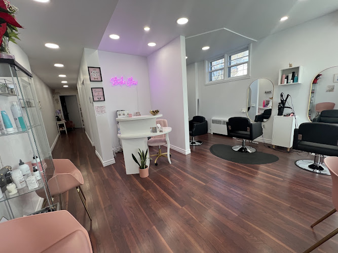 Studio Glow by LND