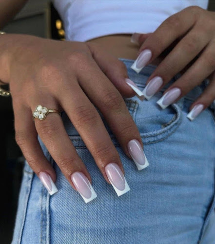 Tommy Nails