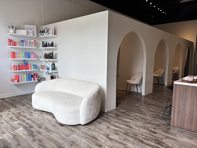 Williams salon de beauté (OM Le Salon)