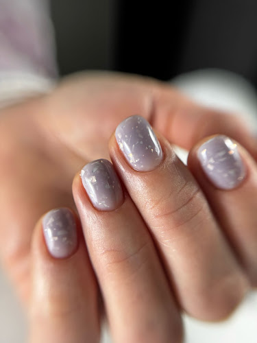 Loona Nails and Glow Studio