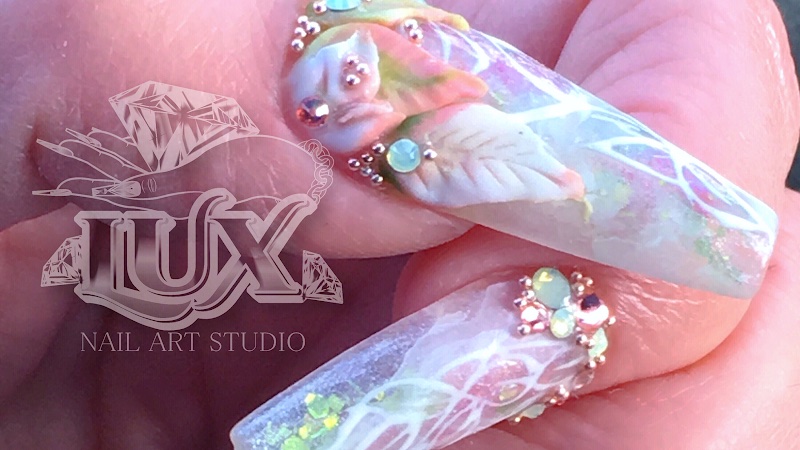 LUX NAIL ART STUDIO INC