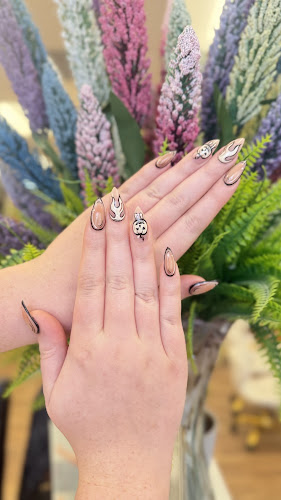 Master Nails & Spa Regina