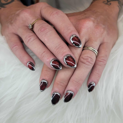 Mystique Nailz, nail salon in Yorkton, Saskatchewan