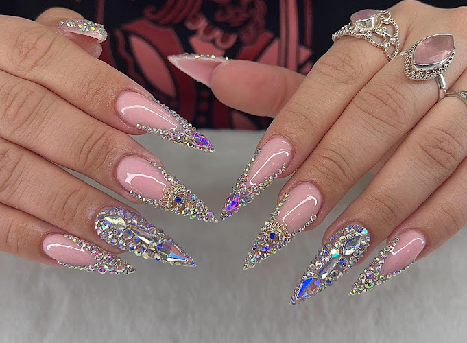 Queen Nails & Spa