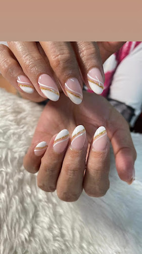 Rosie Nails and Beauty