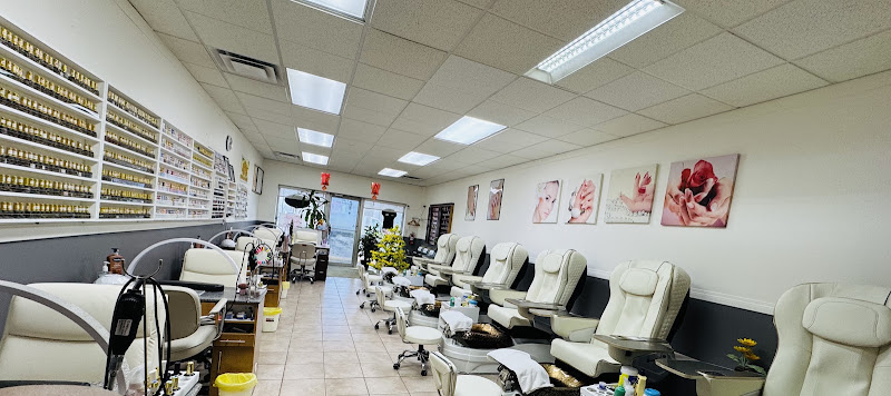 Sparkle Nail & Spa
